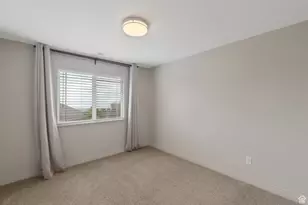 2087 E Eagle Crest Dr Dr S, Draper, UT 84020 - Photo 23