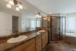 2087 E Eagle Crest Dr Dr S, Draper (UT Cnty), UT 84020 - Photo 21