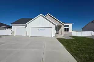 429 E Stafford St, Grantsville, UT 84029 - Photo 1