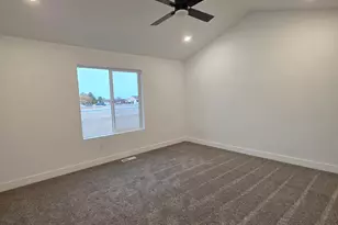 429 E Stafford St, Grantsville, UT 84029 - Photo 11