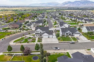 37 E Meadow Lark Ln, Elk Ridge, UT 84651 - Photo 25