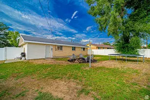 932 E Tritoma Ave S, Sandy, UT 84094 - Photo 19