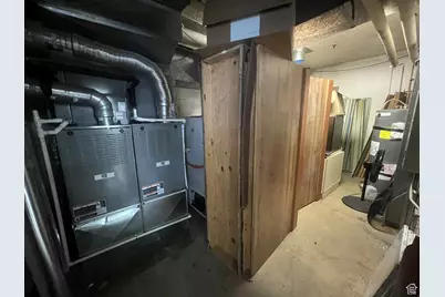 256 E 24th St S, Ogden, UT 84401 - Photo 35