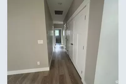 1870 N Valley View Dr #201, Layton, UT 84040 - Photo 13