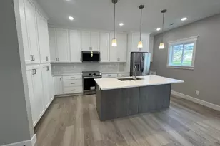 1870 N Vly Vw Dr, Layton, UT 84040 - Photo 5