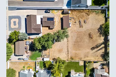 1940 S Main St, Clearfield, UT 84015 - Photo 3