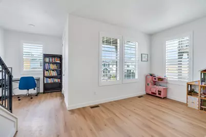 7051 W Owens View Way, West Jordan, UT 84081 - Photo 9