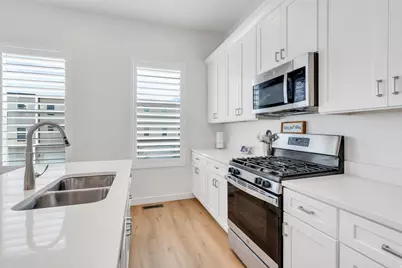 7051 W Owens View Way, West Jordan, UT 84081 - Photo 5