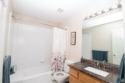 2288 E Emerald Hills Ct S, Salt Lake City, UT 84121 - Photo 15