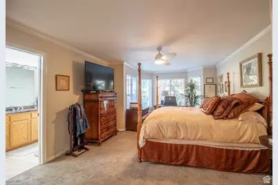 2288 E Emerald Hills Ct S, Salt Lake City, UT 84121 - Photo 11