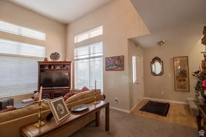 2288 E Emerald Hills Ct S, Salt Lake City, UT 84121 - Photo 7