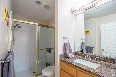2288 E Emerald Hills Ct S, Salt Lake City, UT 84121 - Photo 9