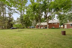 414 E 2625 N, Layton, UT 84041 - Photo 5