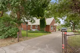 414 E 2625 N, Layton, UT 84041 - Photo 3