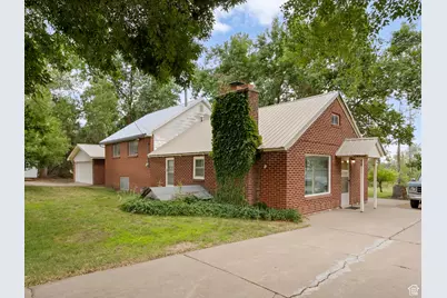414 E 2625 N, Layton, UT 84041 - Photo 1