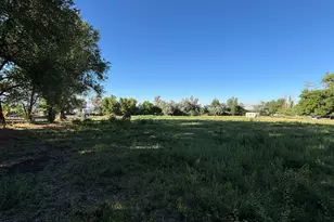 414 E 2625 N, Layton, UT 84041 - Photo 37