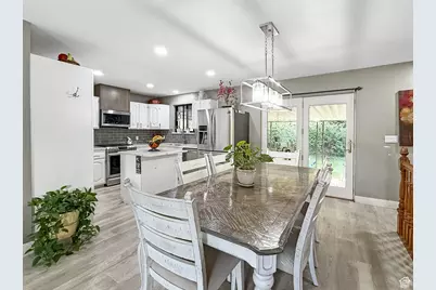 1047 E 800 N, Ogden, UT 84404 - Photo 7