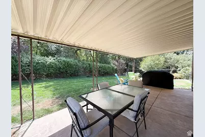 1047 E 800 N, Ogden, UT 84404 - Photo 25