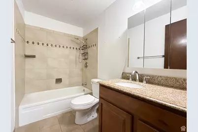 2687 N 1450 E, Layton, UT 84040 - Photo 13