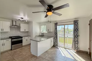 2687 N 1450 E, Layton, UT 84040 - Photo 5