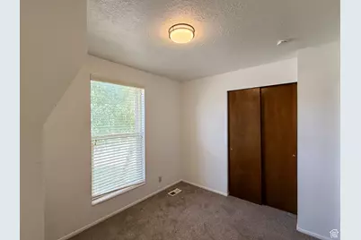 2687 N 1450 E, Layton, UT 84040 - Photo 11