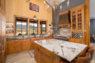 8552 W Sawtooth Park Dr, Vernal, UT 84078 - Photo 21