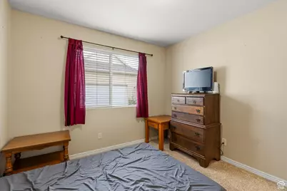 1558 N Durocher Ln, Tooele, UT 84074 - Photo 13