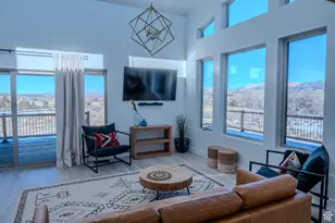 152 W Bryce Gate Cir, Hatch, UT 84735 - Photo 3