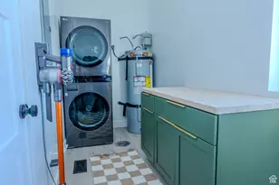 152 W Bryce Gate Cir, Hatch, UT 84735 - Photo 17