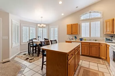 561 E 2550 N, North Ogden, UT 84414 - Photo 11