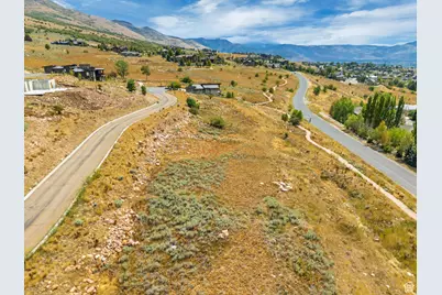 5357 E Purple Sage Dr, Eden, UT 84310 - Photo 3