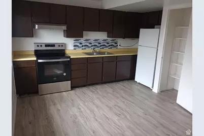 2739 S Buccaneer Dr W, Magna, UT 84044 - Photo 7