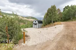 6621 N Middle Frk Dr, Huntsville, UT 84317 - Photo 1