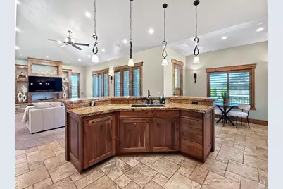 2331 N 2575 W, Farr West, UT 84404 - Photo 11