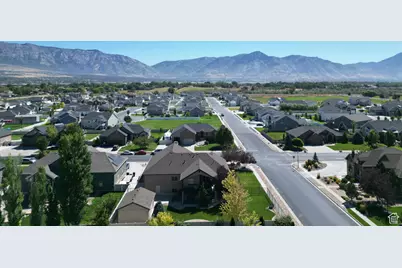 2331 N 2575 W, Farr West, UT 84404 - Photo 57