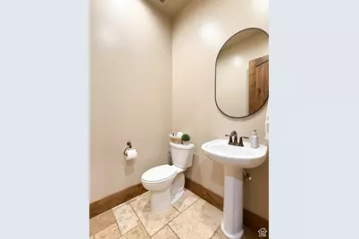 2331 N 2575 W, Farr West, UT 84404 - Photo 23