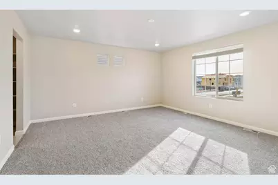 63 E Broadway Dr #1035, Saratoga Springs, UT 84045 - Photo 3