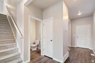 63 E Broadway Dr, Saratoga Springs, UT 84045 - Photo 17