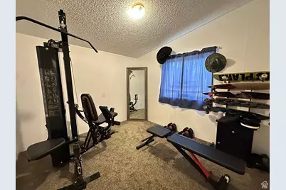 190 W 400 S, Fillmore, UT 84631 - Photo 19