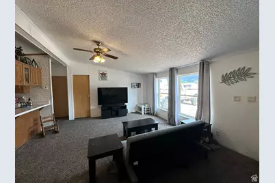 190 W 400 S, Fillmore, UT 84631 - Photo 3