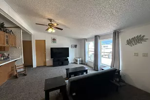 190 W 400 S, Fillmore, UT 84631 - Photo 3