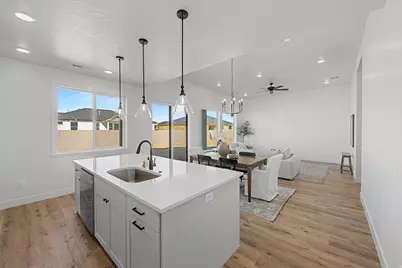 4420 W 100 N #187, Cedar City, UT 84720 - Photo 7