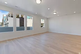 713 W Coastline Pl, Saint George, UT 84790 - Photo 3