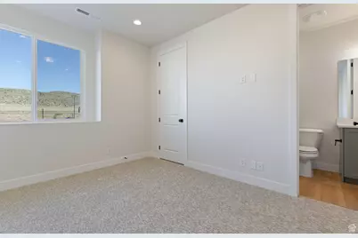 713 W Coastline Pl #117, Saint George, UT 84790 - Photo 5
