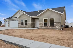 964 S 4475 W, West Point, UT 84015 - Photo 3