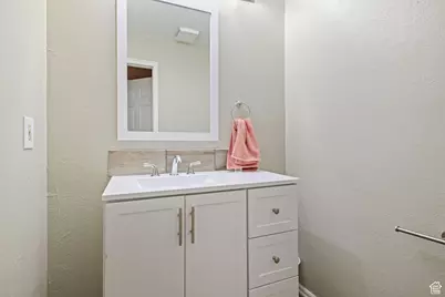 6518 W 3270 S, West Valley, UT 84128 - Photo 11