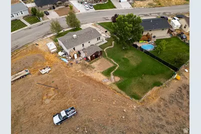 4845 W Hillside Dr N, Maeser, UT 84078 - Photo 17