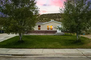 4845 W Hillside Dr N, Maeser, UT 84078 - Photo 3