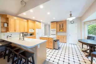 6294 S Lombardy Dr, Murray, UT 84121 - Photo 11