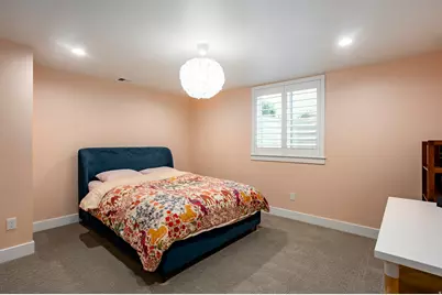 575 S 1450 W, Farmington, UT 84025 - Photo 31